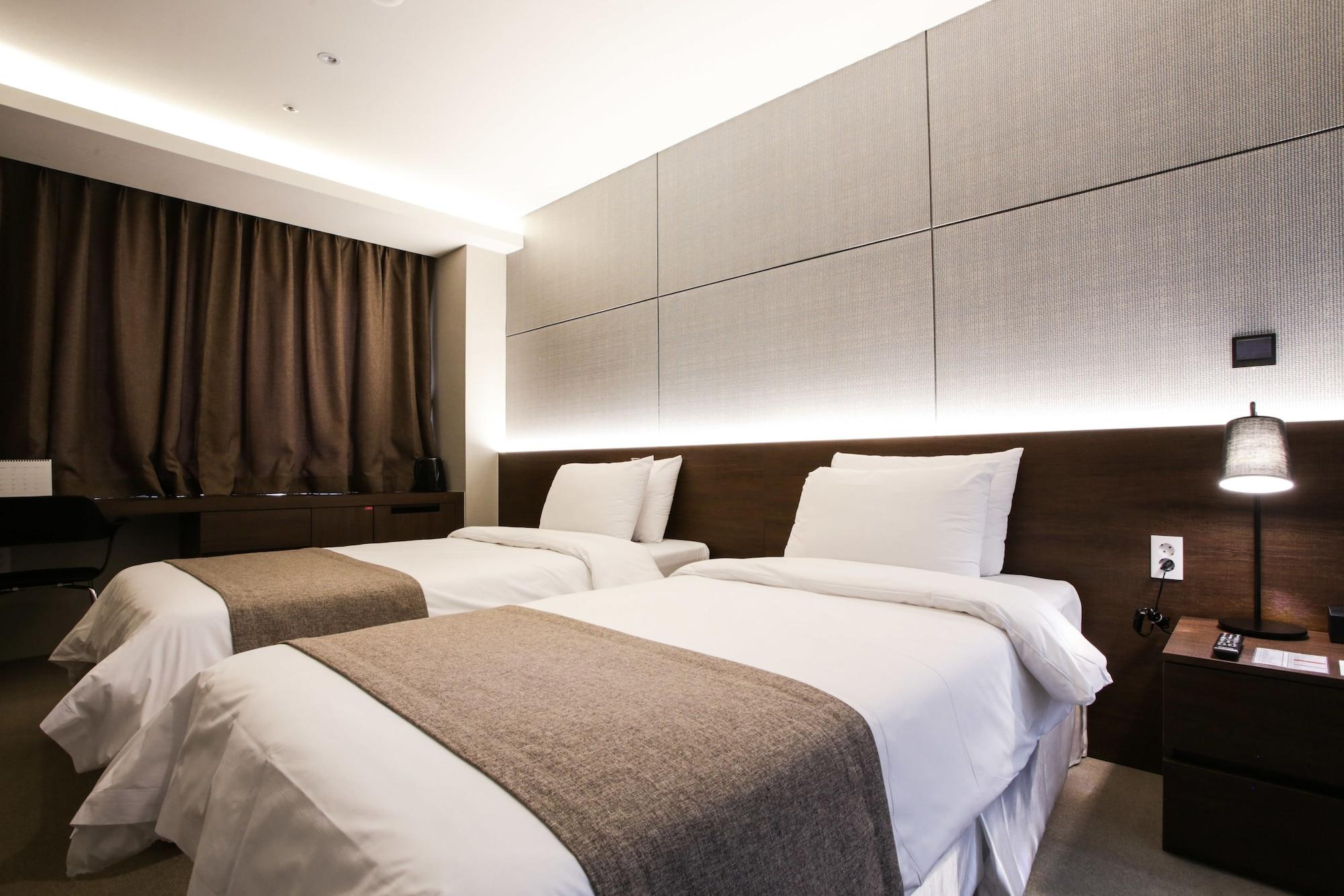 M Stay Hotel Gyeonggi Giheung Yongin Esterno foto